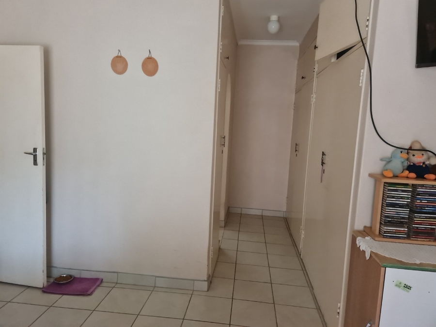 4 Bedroom Property for Sale in Safari Gardens North West